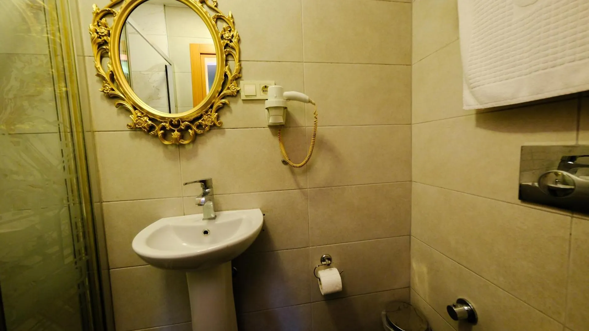 Taksim Celebi Suites Istanbul 0*,
